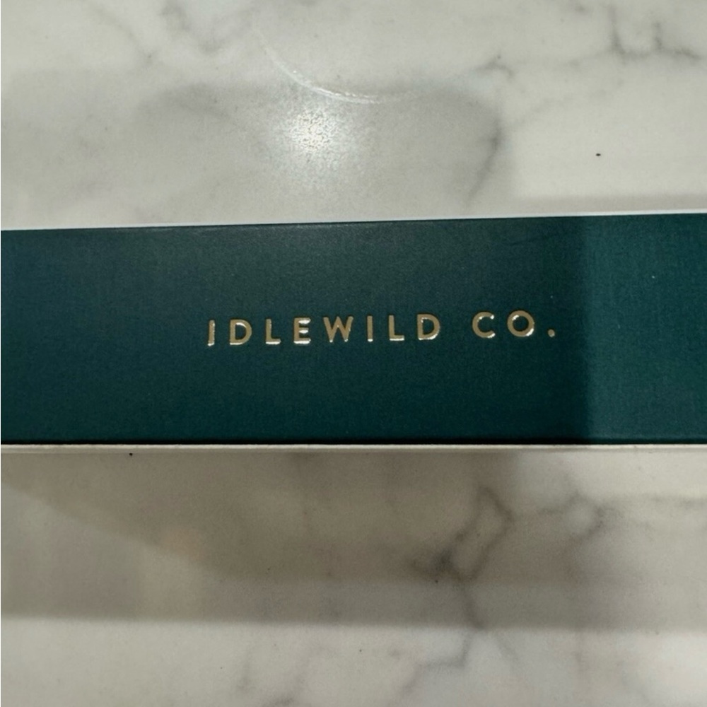 Idlewild Co. Luxe Ballpoint Pen in Otomi - refillable - Picture 4 of 6